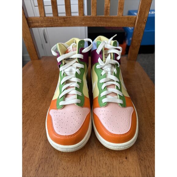 5y Dunk High Nike Dunk High Next Nature International Day of the Girl GS BS130